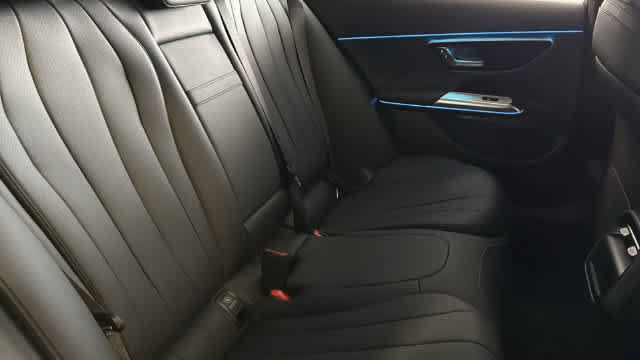 Used 2026 Mercedes-Benz E 450 4MATIC Sedan image 34