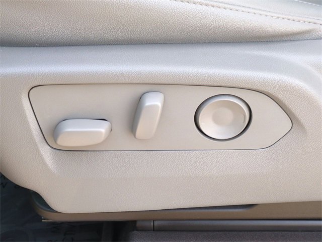 Used 2024 Chevrolet Silverado 1500 LTZ w/ LTZ Premium Package image 12