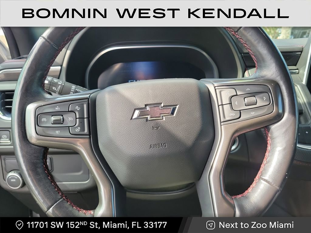 Used 2023 Chevrolet Suburban RST w/ Luxury Package image 14