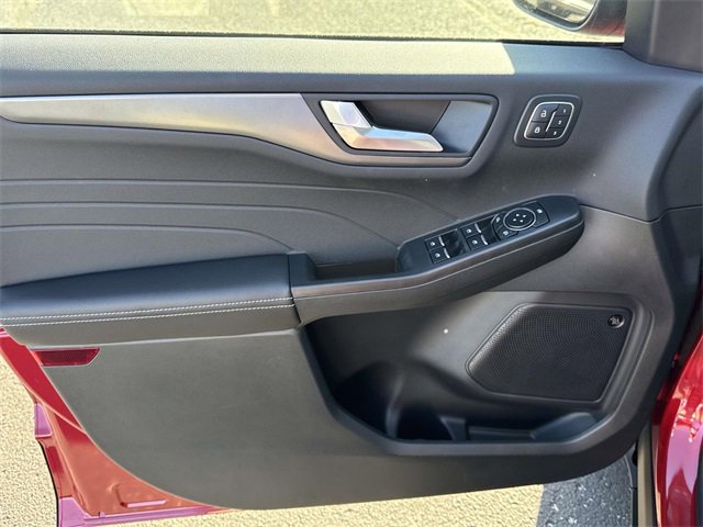 New 2026 Ford Escape Active w/ Active Premium Tech Pack image 16