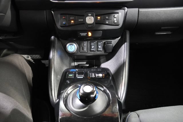 Certified 2023 Nissan Leaf SV Plus FWD image 24