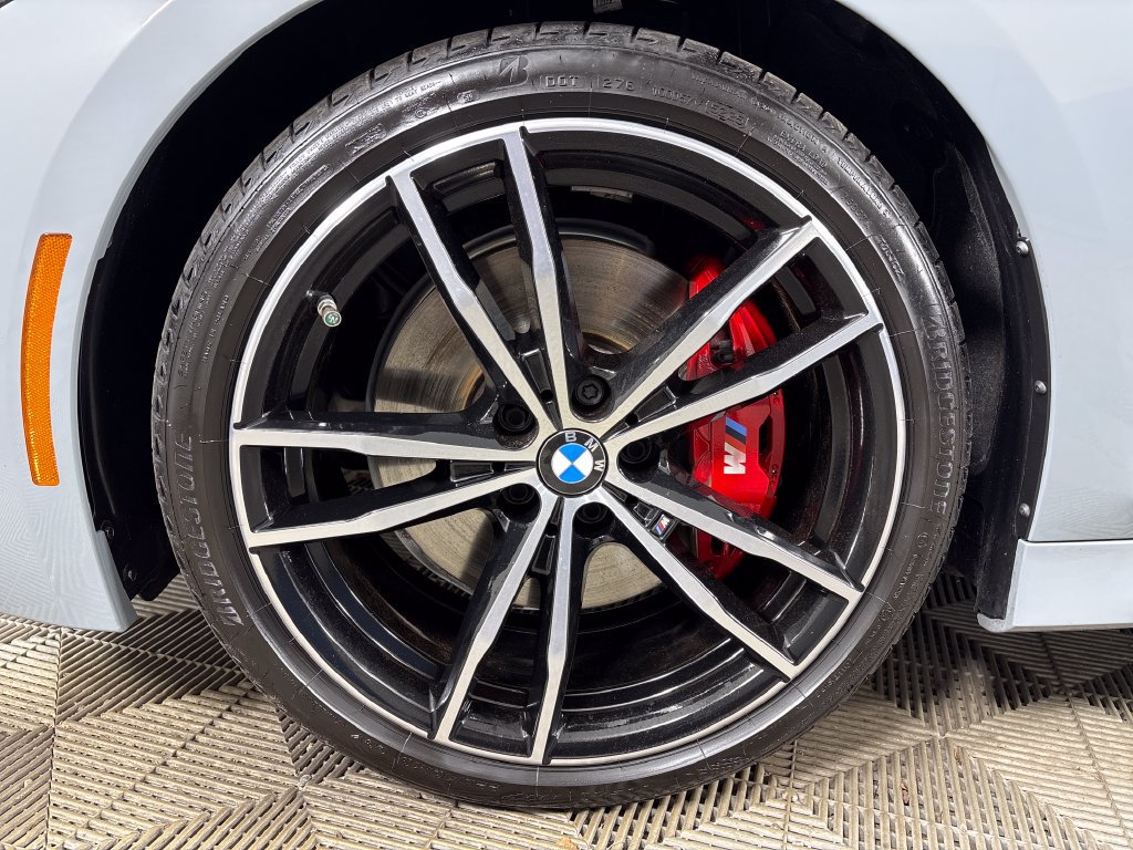 Used 2024 BMW 330i Sedan w/ M Sport Package RWD image 12