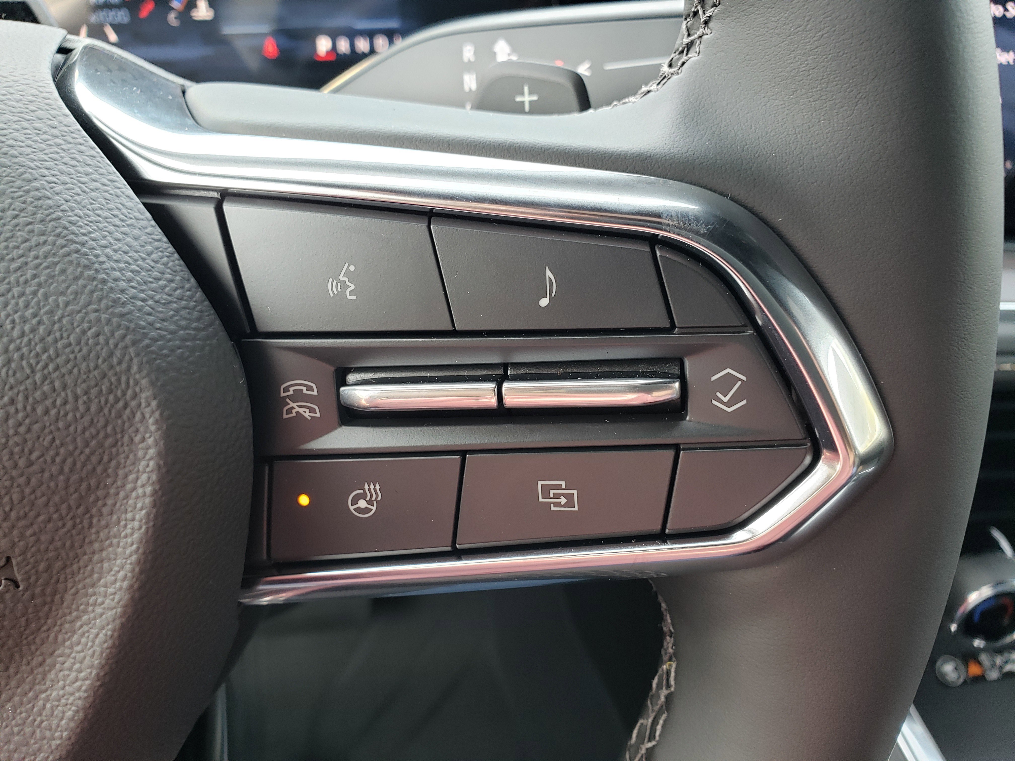 New 2026 Chevrolet Suburban Premier image 18