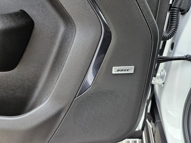 New 2026 GMC Yukon AT4 w/ AT4 Premium Plus Package AWD/4WD image 24