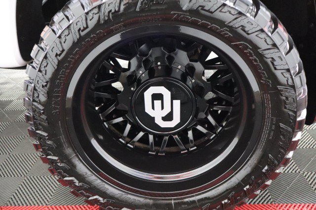 Used 2024 Ford F350 Lariat w/ FX4 Off-Road Package AWD/4WD image 93