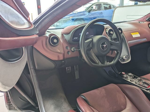 Used 2020 McLaren GT RWD image 19