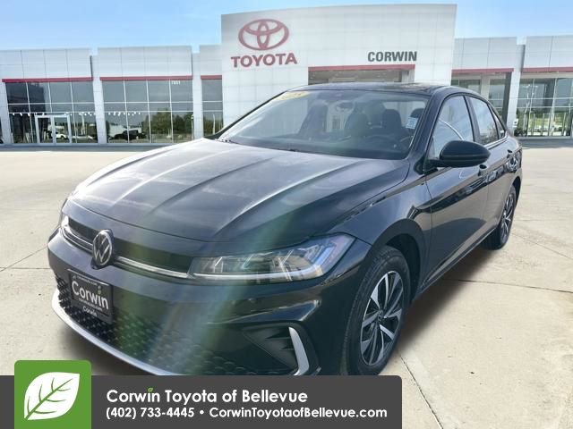 Used 2025 Volkswagen Jetta S image 7