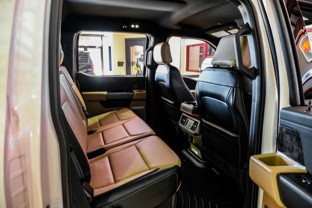 Used 2024 Ford F250 Lariat w/ Sport Appearance Package AWD/4WD image 33
