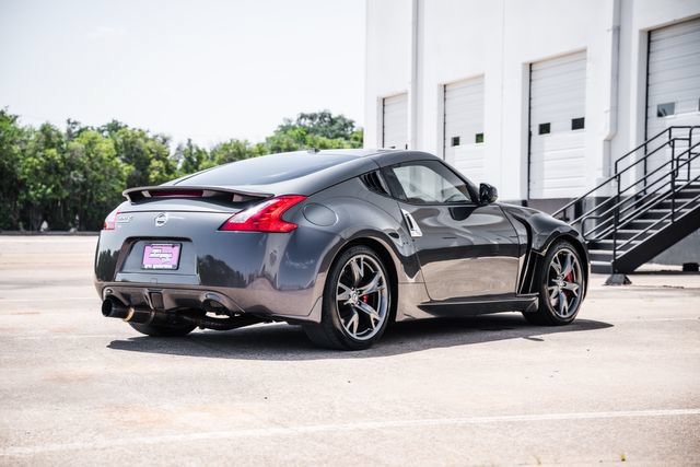Used 2010 Nissan 370Z Touring w/ Sport Pkg RWD image 5