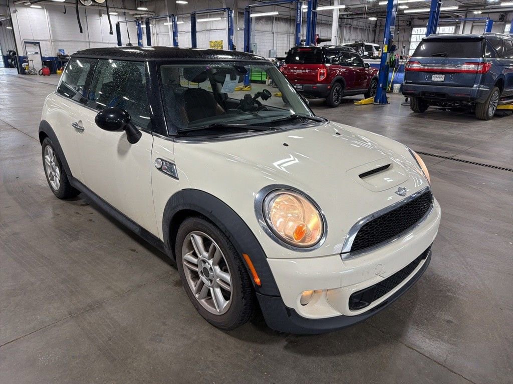 Used 2012 MINI Cooper S image 2