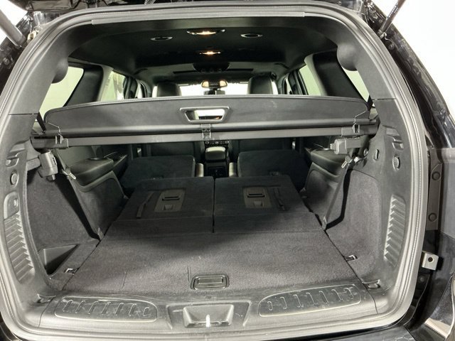 Used 2022 Dodge Durango R/T w/ Tow 'N Go Group AWD/4WD image 31