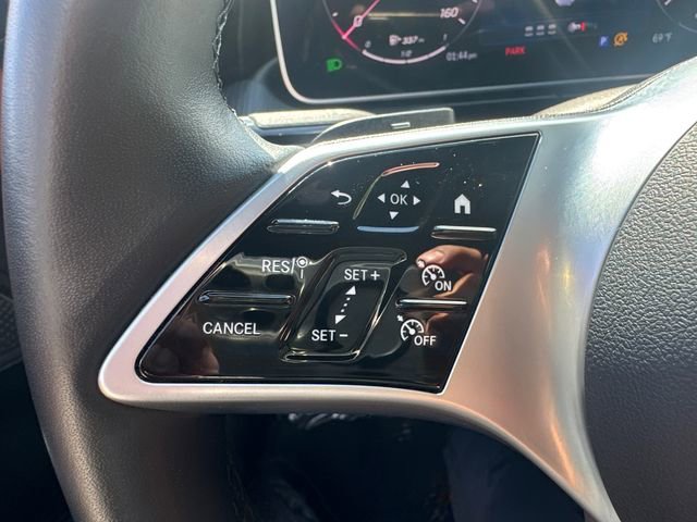 Used 2025 Mercedes-Benz C 300 4MATIC Sedan image 33