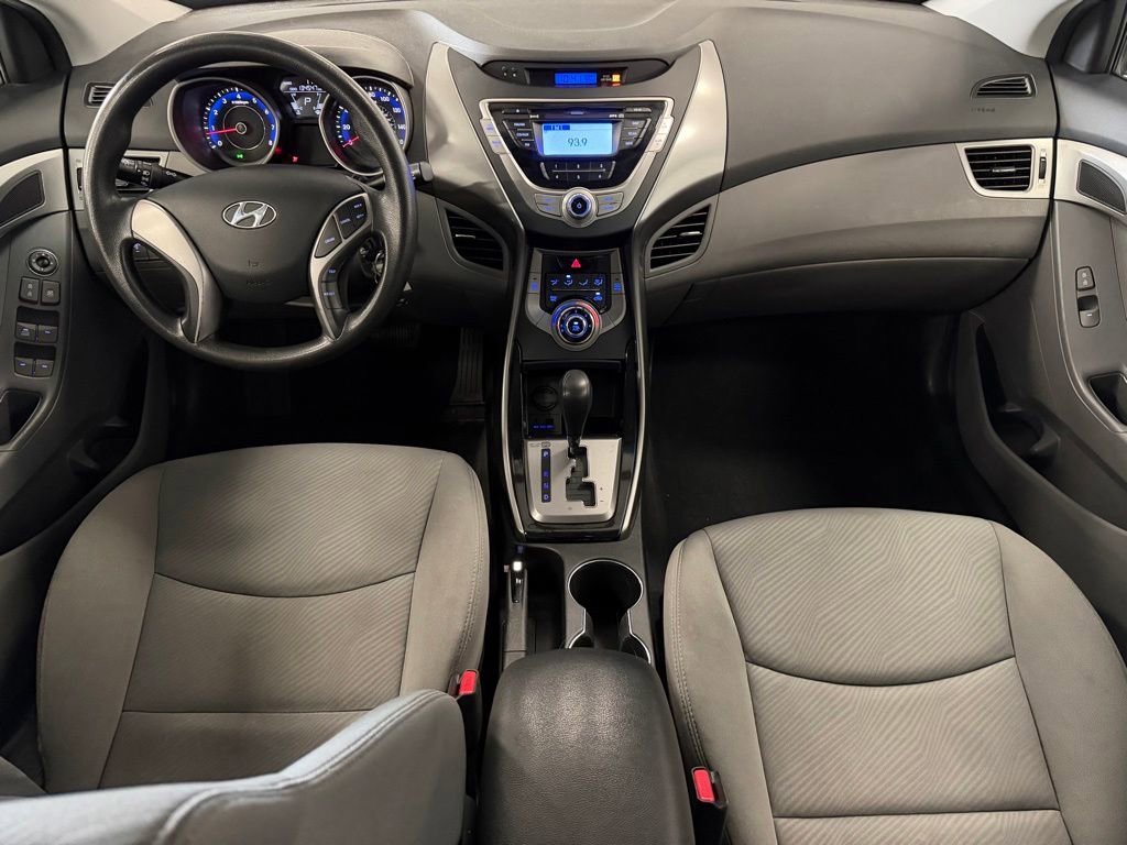 Used 2013 Hyundai Elantra GLS FWD image 12