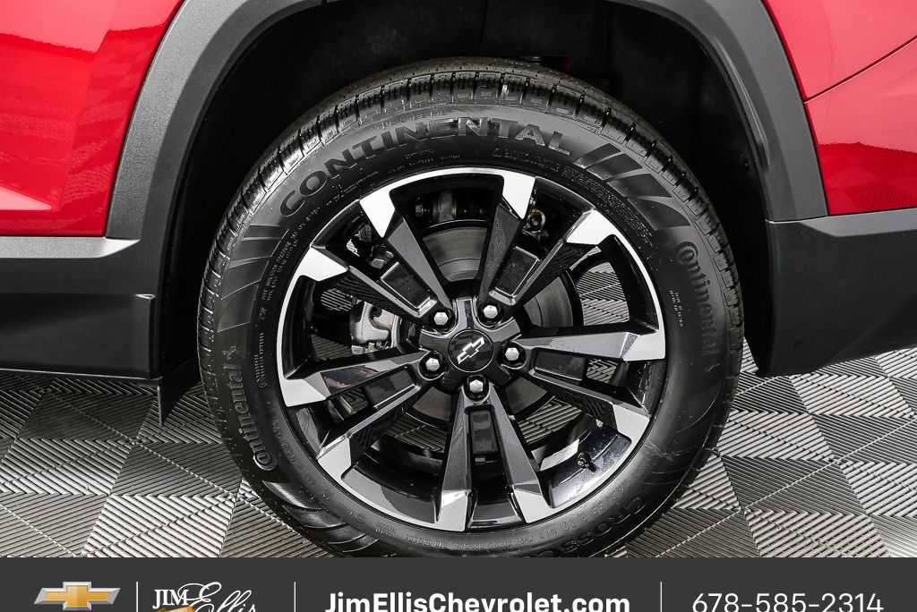 New 2026 Chevrolet Equinox RS w/ Convenience Package III AWD/4WD image 37