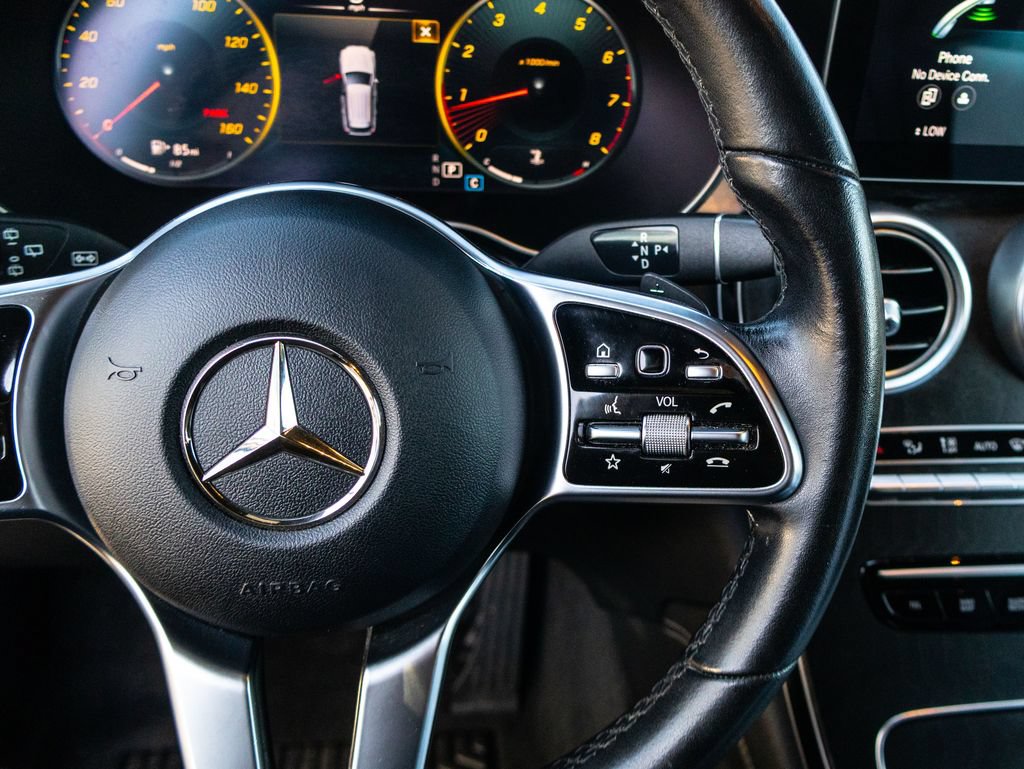 Used 2020 Mercedes-Benz GLC 300 image 35