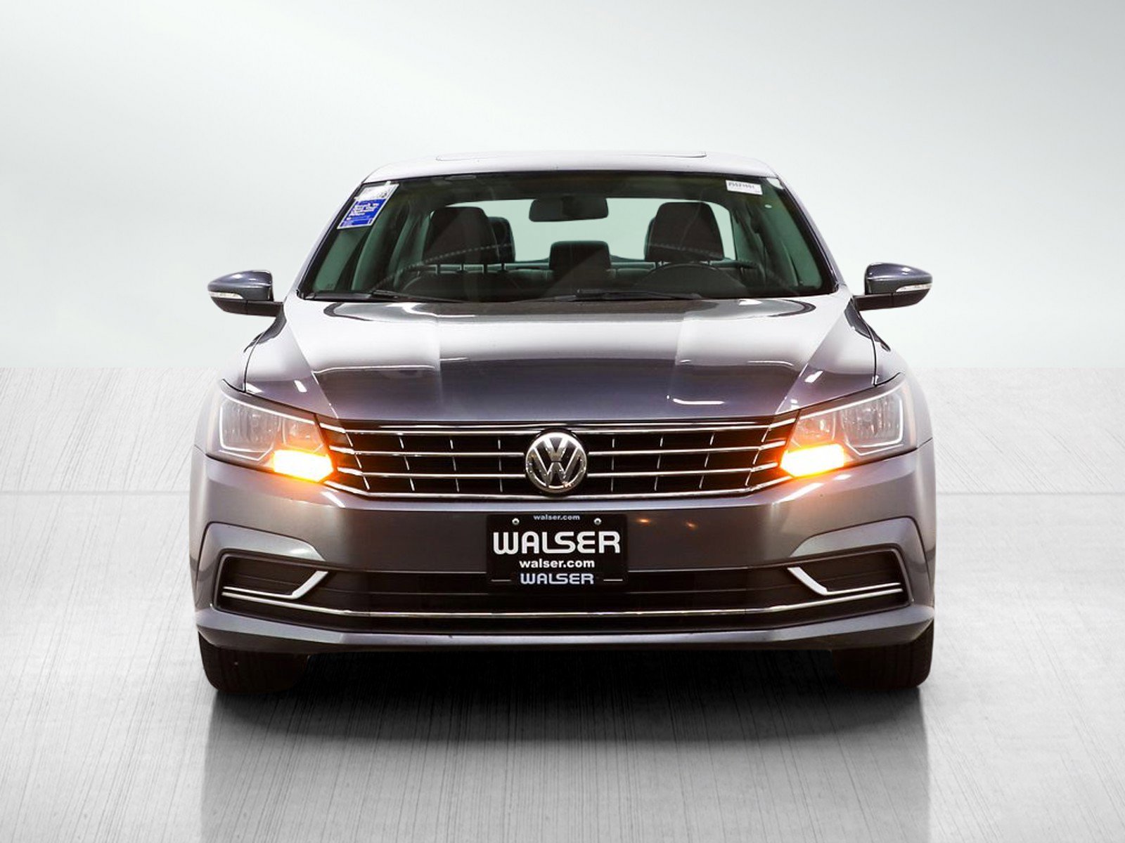Used 2016 Volkswagen Passat 1.8T SE image 8
