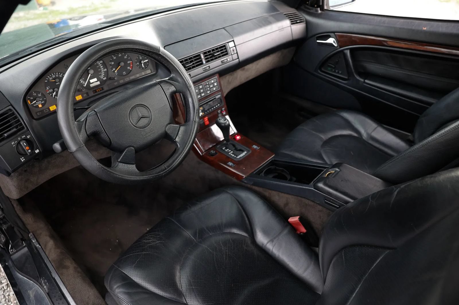 Used 1996 Mercedes-Benz SL 500 image 4