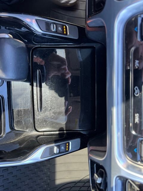 Used 2021 Kia Sorento SX FWD image 23