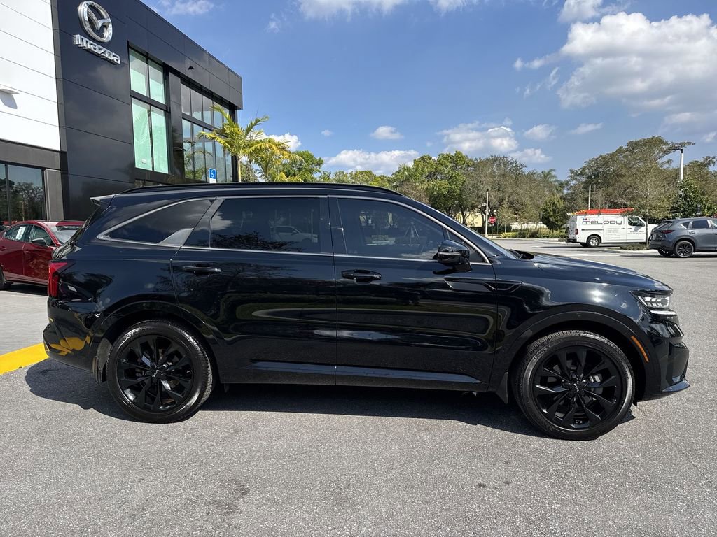 Used 2022 Kia Sorento SX image 6