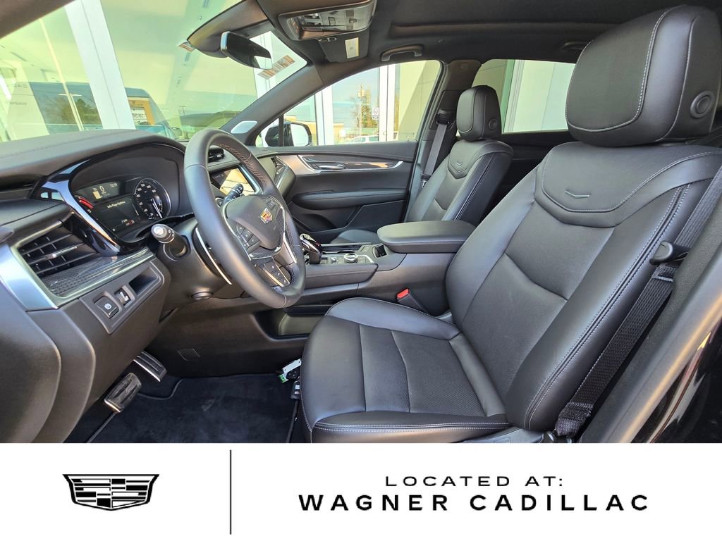 New 2025 Cadillac XT5 Sportv image 10
