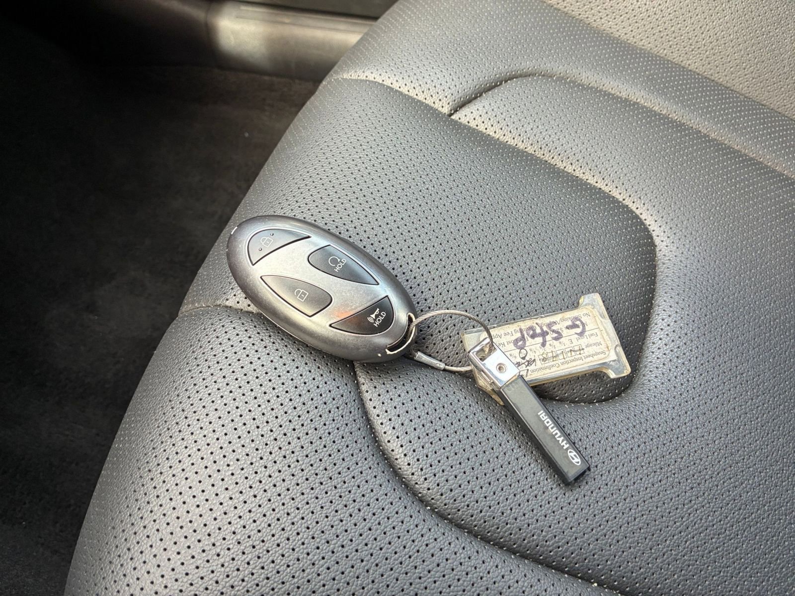 Used 2025 Hyundai Elantra Limited FWD image 22