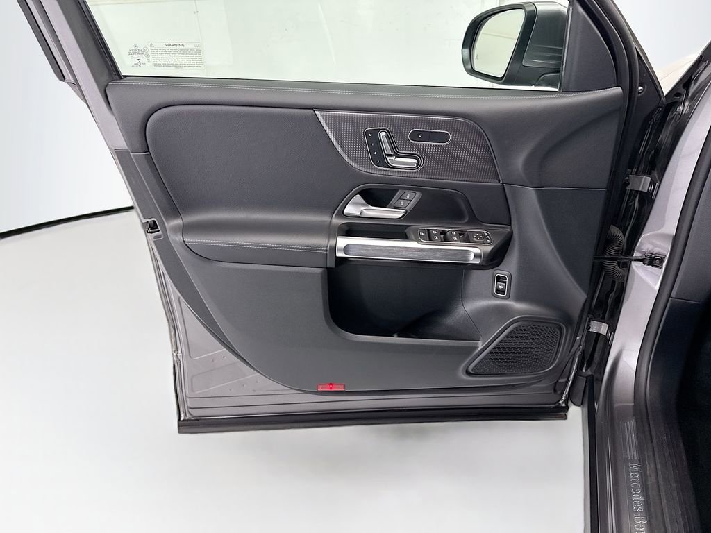 Certified 2023 Mercedes-Benz GLB 250 image 22