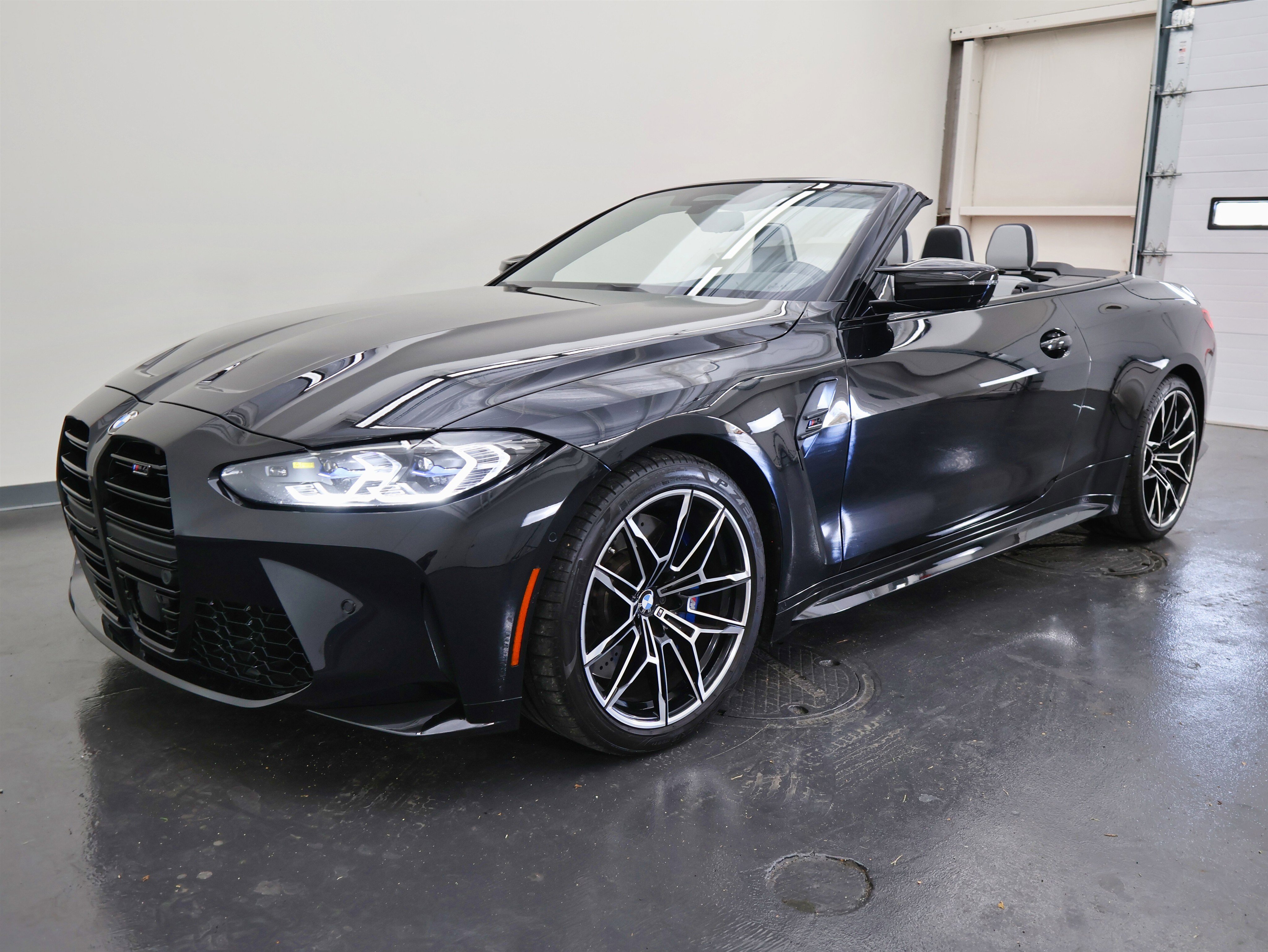 Used 2022 BMW M4 xDrive Competition image 8