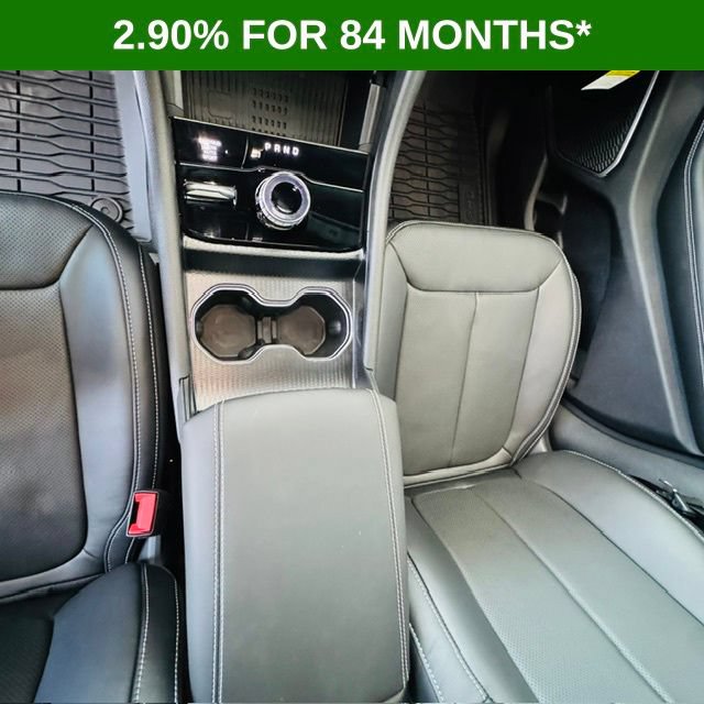 New 2026 Jeep Grand Cherokee Limited AWD/4WD image 8