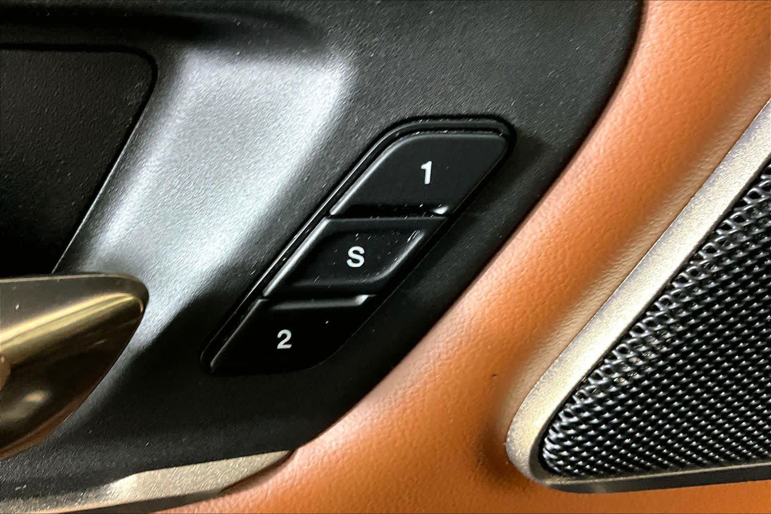 Used 2019 RAM 1500 Limited AWD/4WD image 30