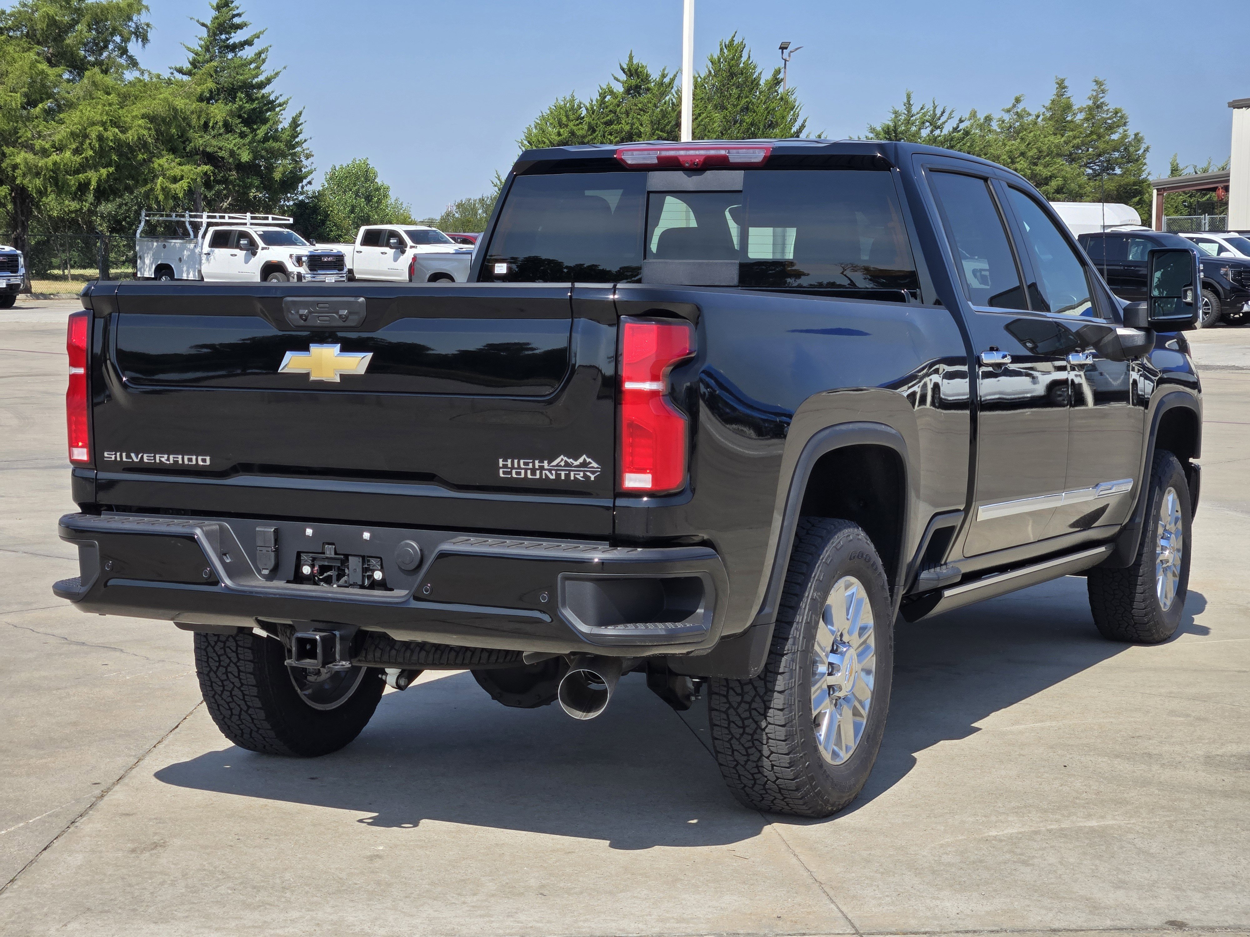 New 2025 Chevrolet Silverado 2500 High Country w/ High Country Premium Package image 4