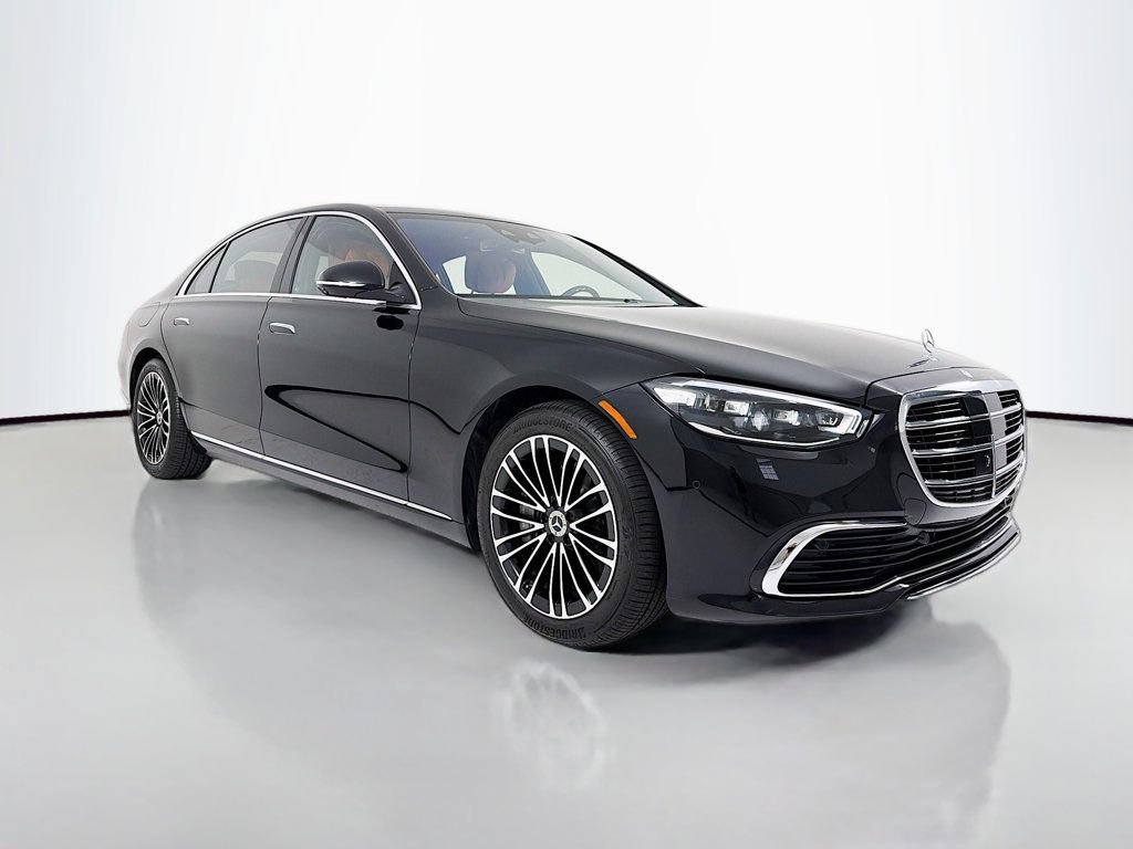 Used 2023 Mercedes-Benz S 580 4MATIC Sedan video 1