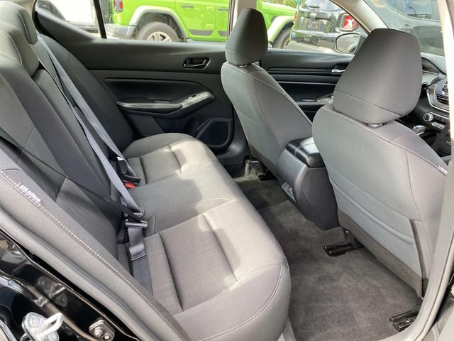 Used 2024 Nissan Altima 2.5 SV FWD image 20