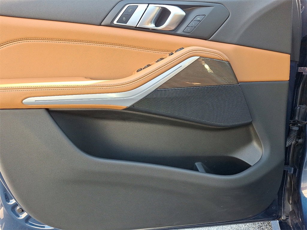 Certified 2023 BMW X5 xDrive40i w/ M Sport Package image 16