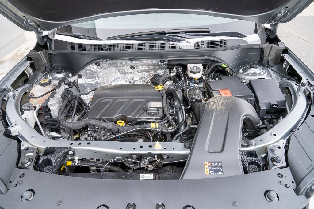 Used 2024 Chevrolet Trax LT w/ Driver Confidence Package image 19