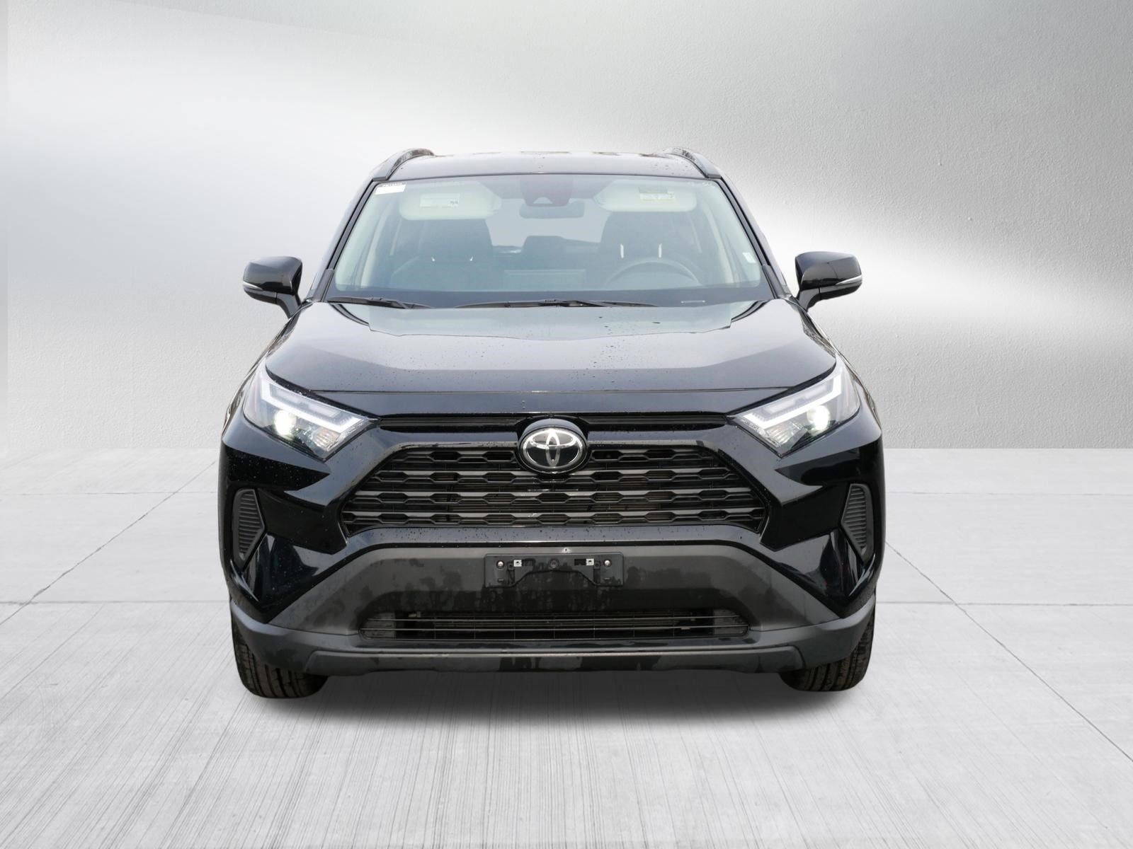 Certified 2025 Toyota RAV4 XLE FWD video 2