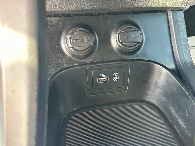 Used 2017 Hyundai Santa Fe Sport FWD image 25
