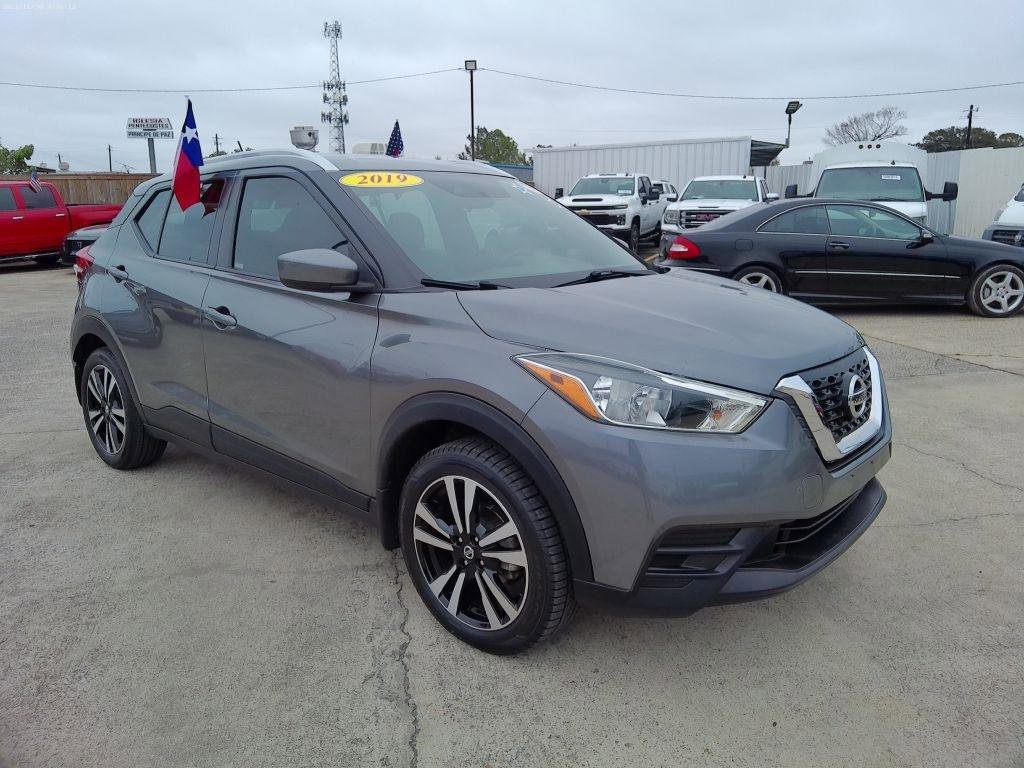 Used 2019 Nissan Kicks SV FWD image 10