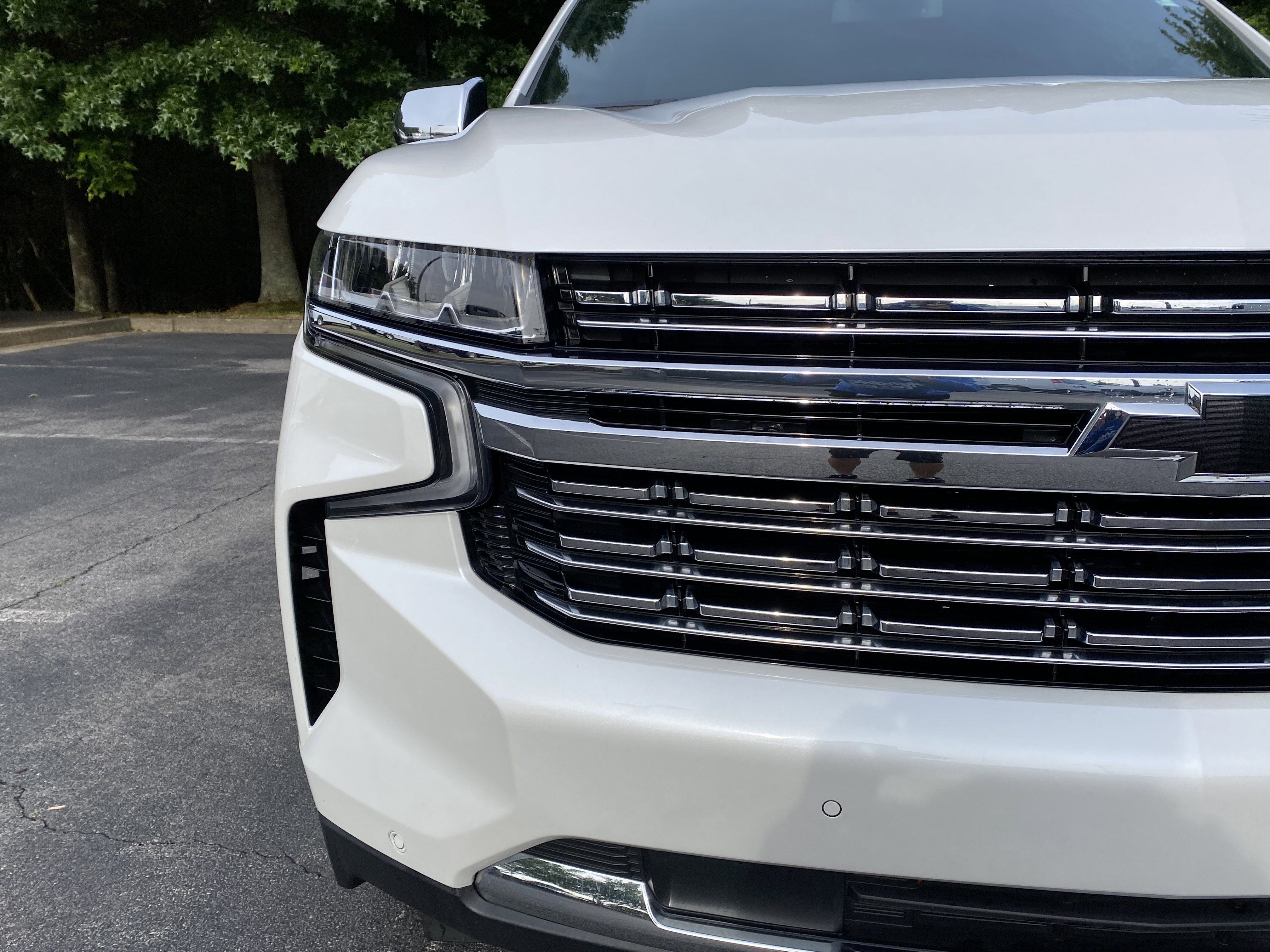 Used 2023 Chevrolet Suburban Premier AWD/4WD image 14