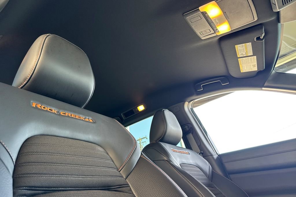 Used 2025 Nissan Pathfinder Rock Creek AWD/4WD image 16