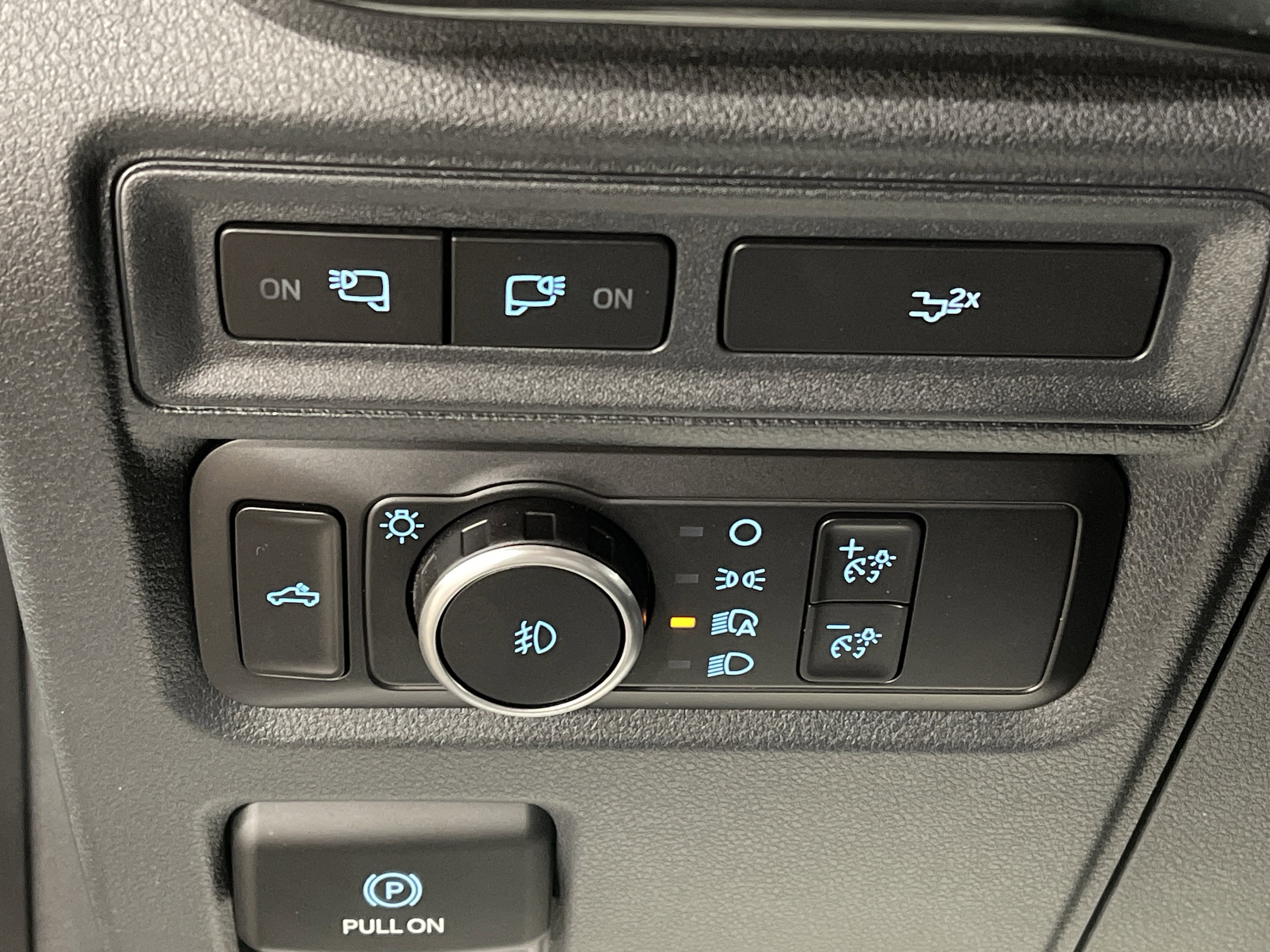 Used 2022 Ford F150 XLT w/ Equipment Group 302A High image 21