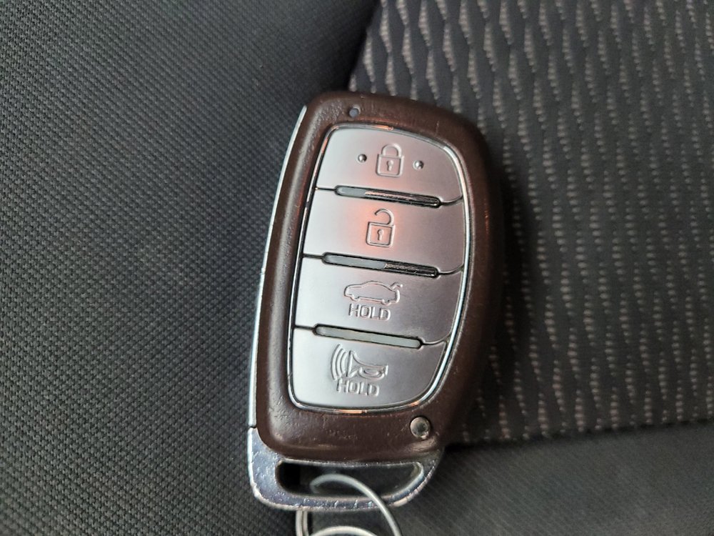 Used 2018 Hyundai Sonata SEL FWD image 32