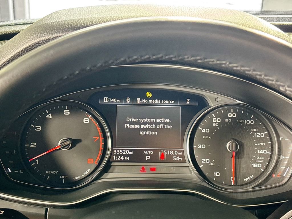 Used 2023 Audi Q5 2.0T Premium w/ Convenience Package image 14