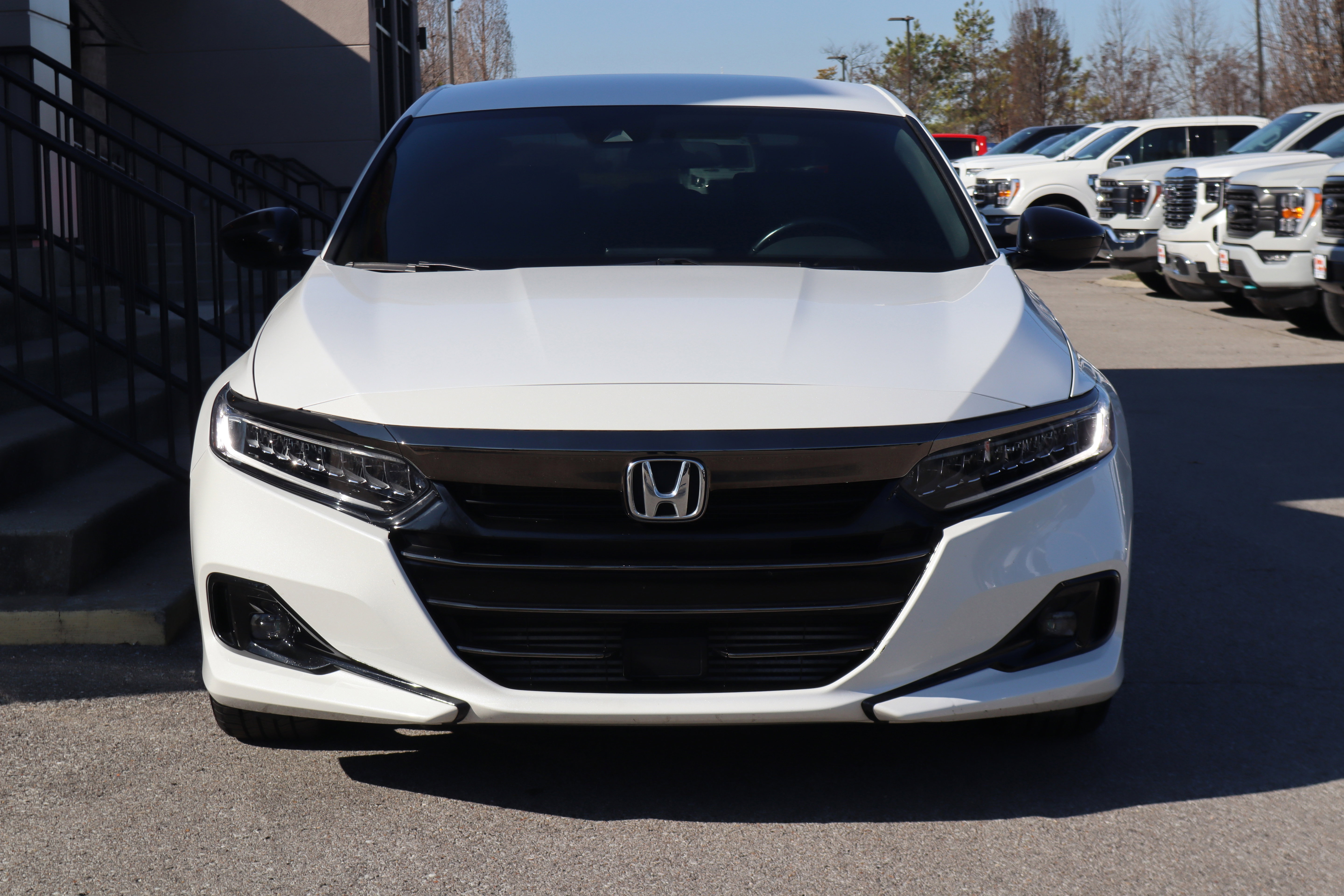 Used 2022 Honda Accord Sport image 4