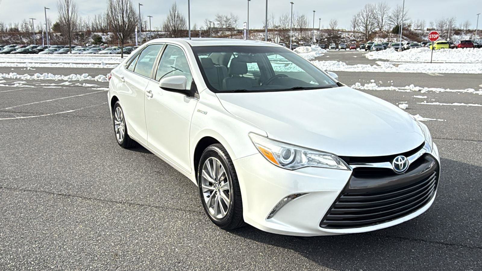 Used 2016 Toyota Camry XLE image 1