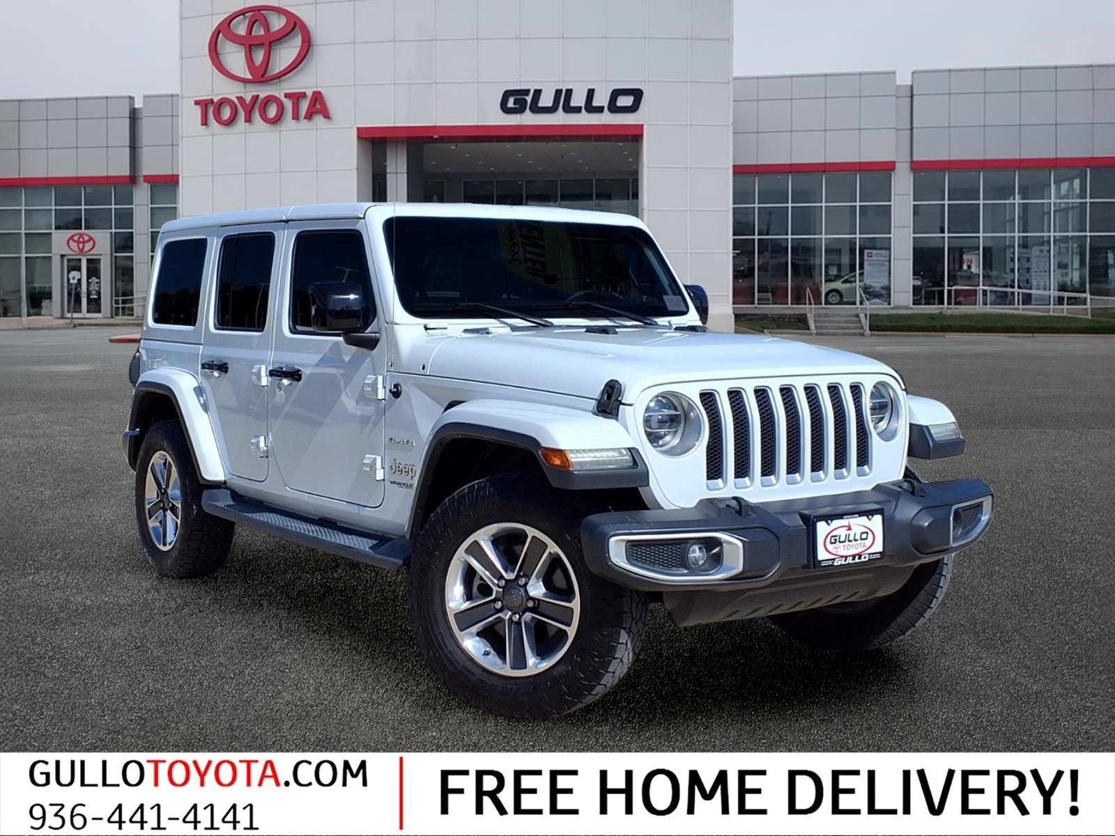 Used 2018 Jeep Wrangler Unlimited Sahara AWD/4WD image 1