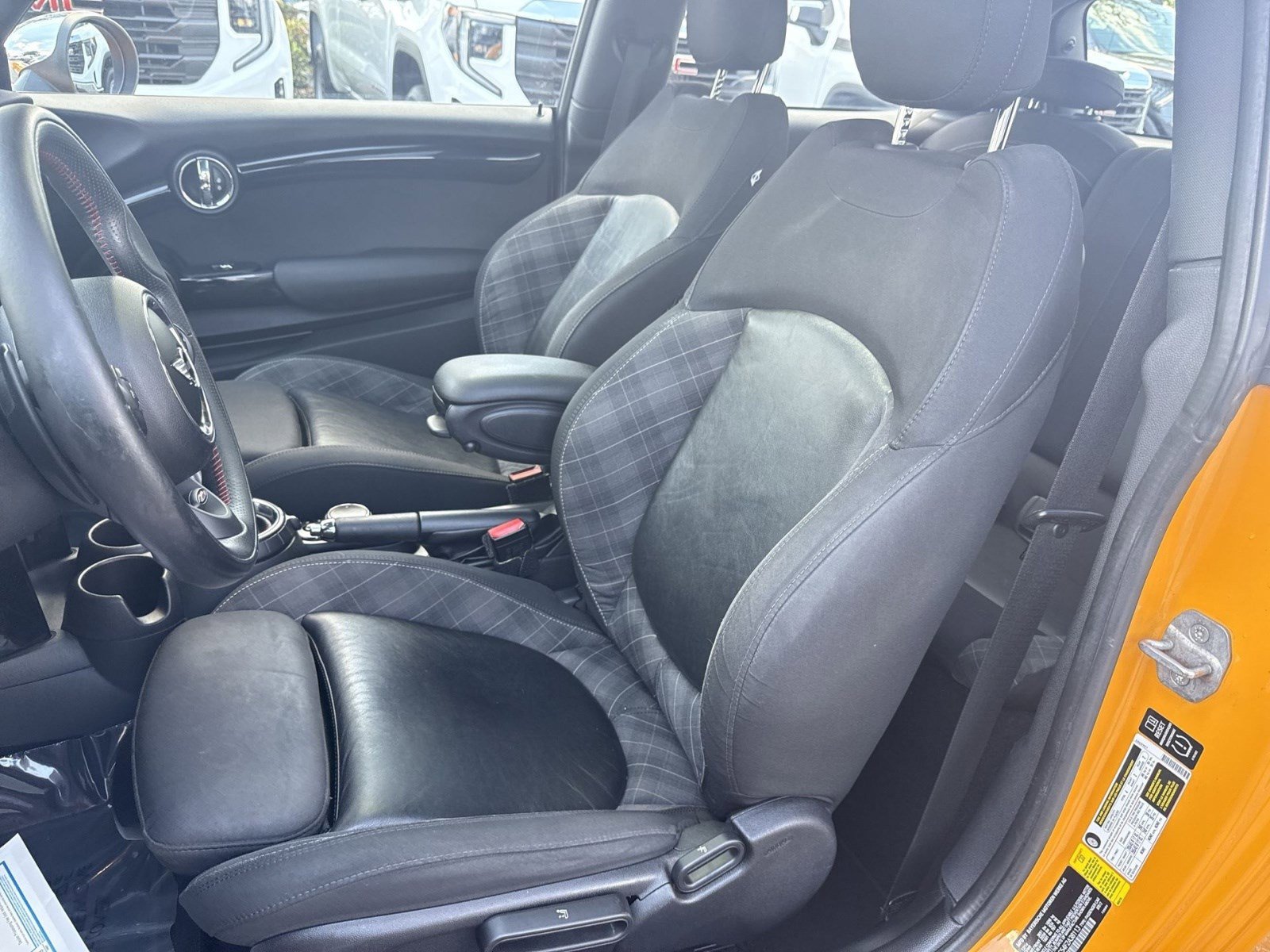 Used 2015 MINI Cooper S image 12