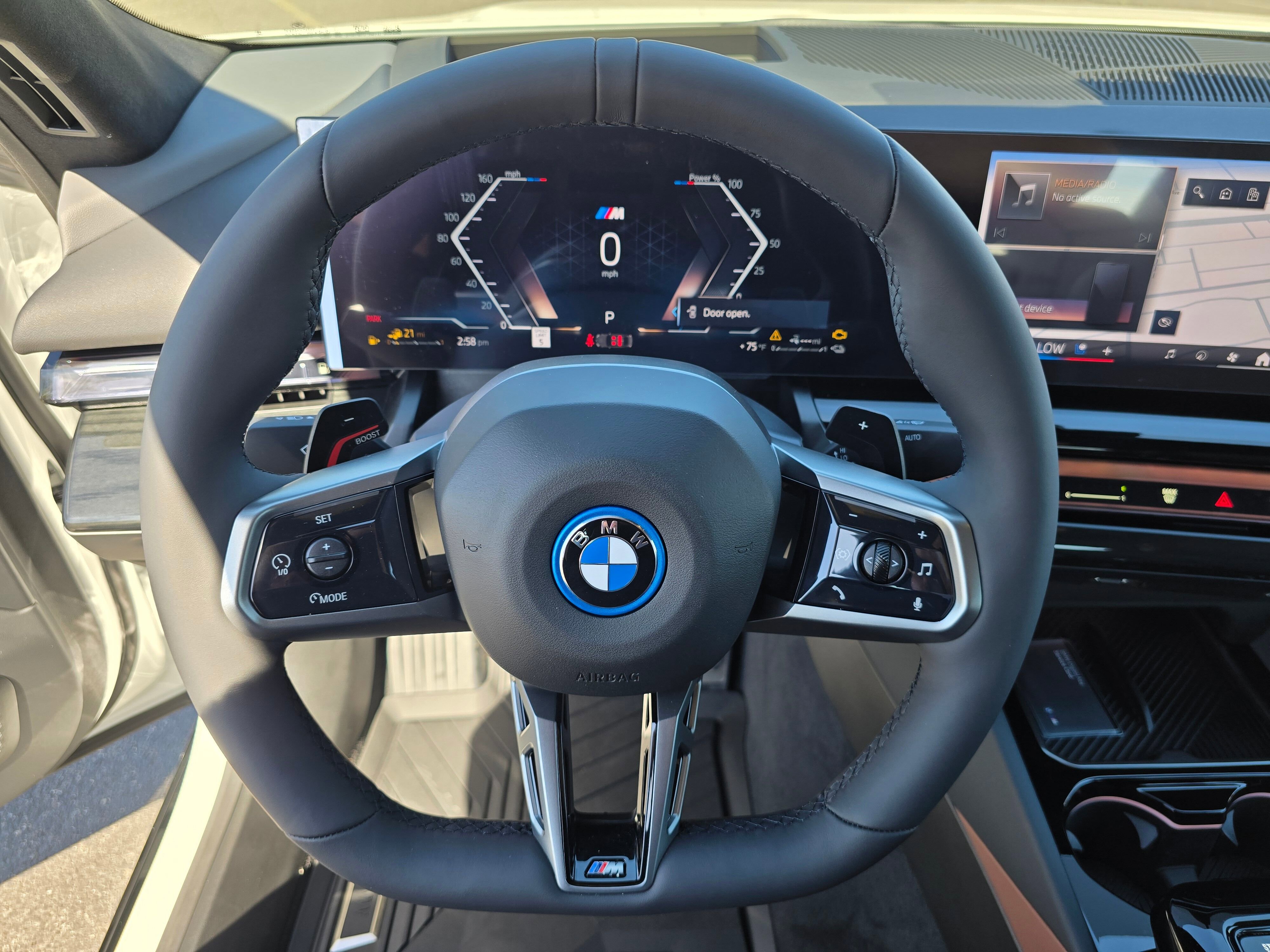New 2026 BMW 550e xDrive w/ Executive Package AWD/4WD image 47