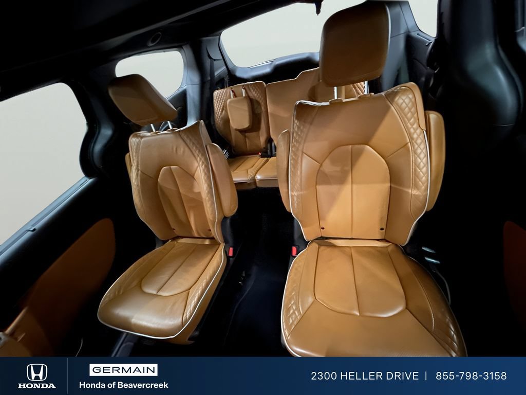 Used 2021 Chrysler Pacifica Pinnacle FWD image 24