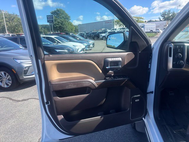 Used 2018 GMC Sierra 1500 Denali w/ Denali Ultimate Package AWD/4WD image 9