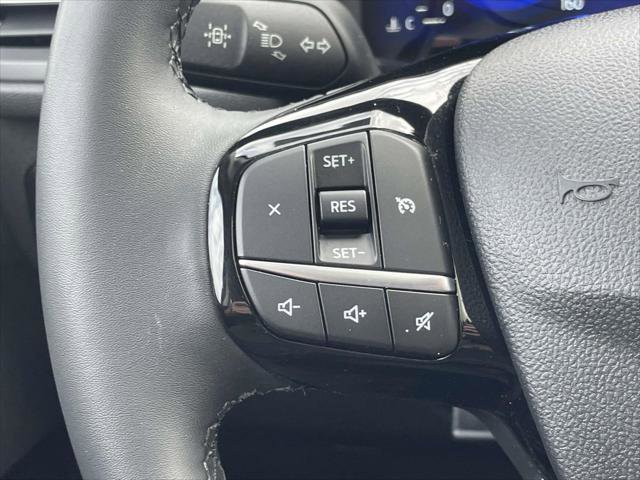 Used 2022 Ford Escape SEL w/ Technology Package image 22